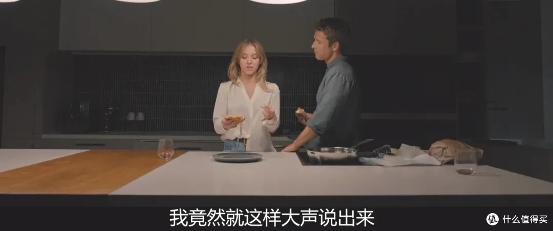 冲着颜值和肉体，看完了这部电影