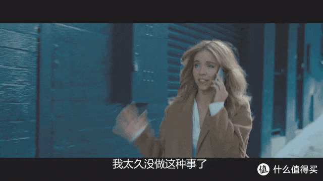 冲着颜值和肉体，看完了这部电影