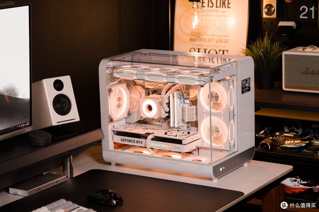 幻 翼_MSI B850M TI MAX_耕升RTX 5070Ti 踏雪_阿斯加特BRAGIxROG