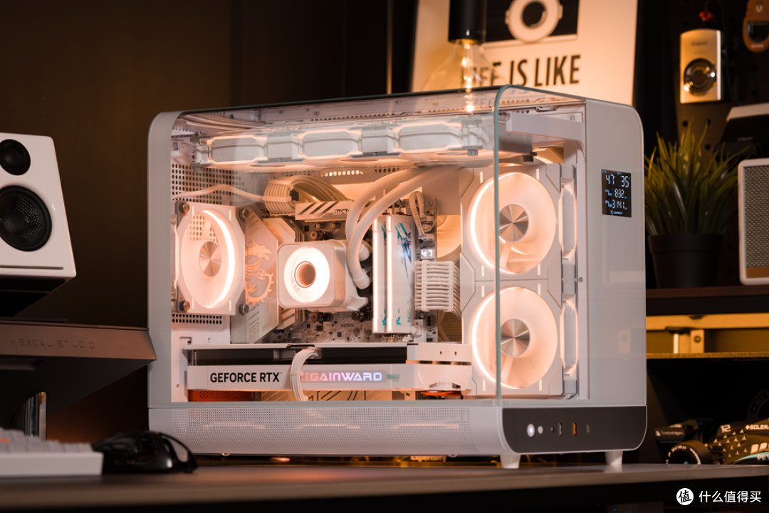 幻 翼_MSI B850M TI MAX_耕升RTX 5070Ti 踏雪_阿斯加特BRAGIxROG