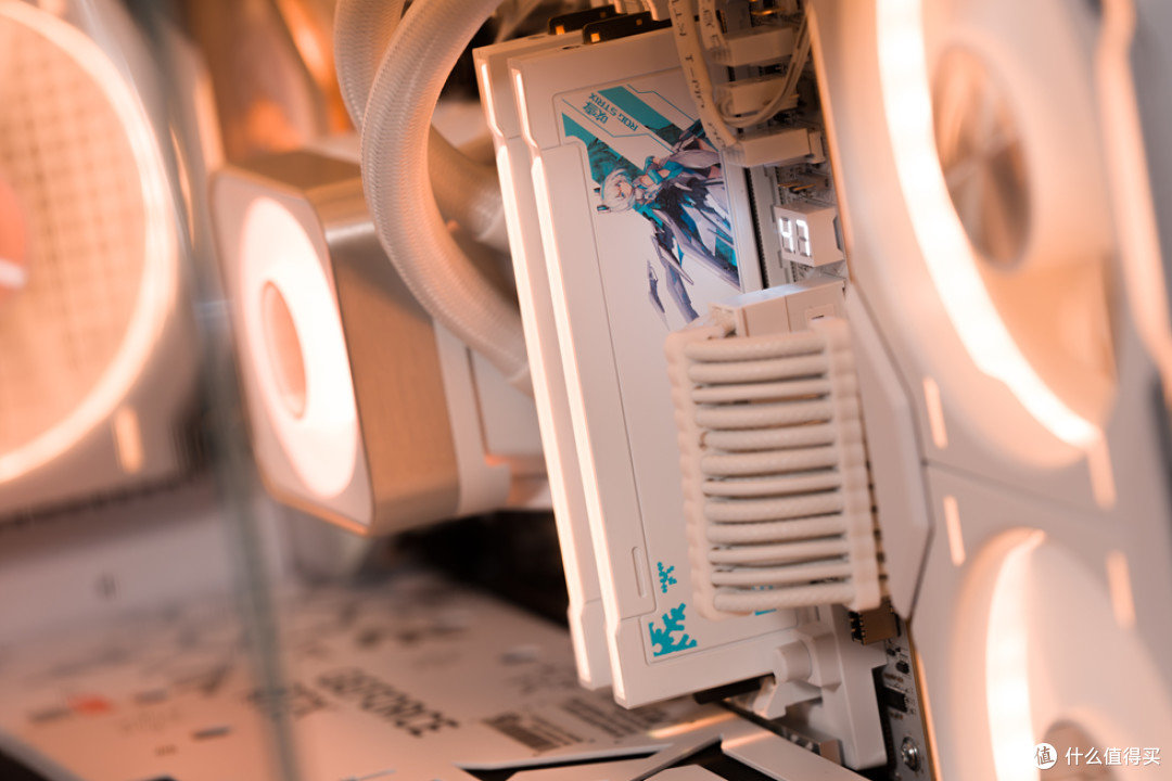 幻 翼_MSI B850M TI MAX_耕升RTX 5070Ti 踏雪_阿斯加特BRAGIxROG