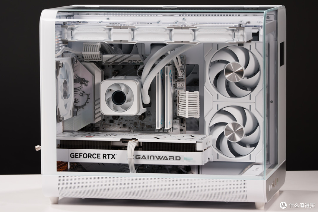 幻 翼_MSI B850M TI MAX_耕升RTX 5070Ti 踏雪_阿斯加特BRAGIxROG
