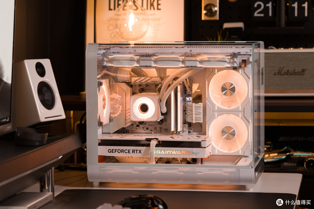 幻 翼_MSI B850M TI MAX_耕升RTX 5070Ti 踏雪_阿斯加特BRAGIxROG