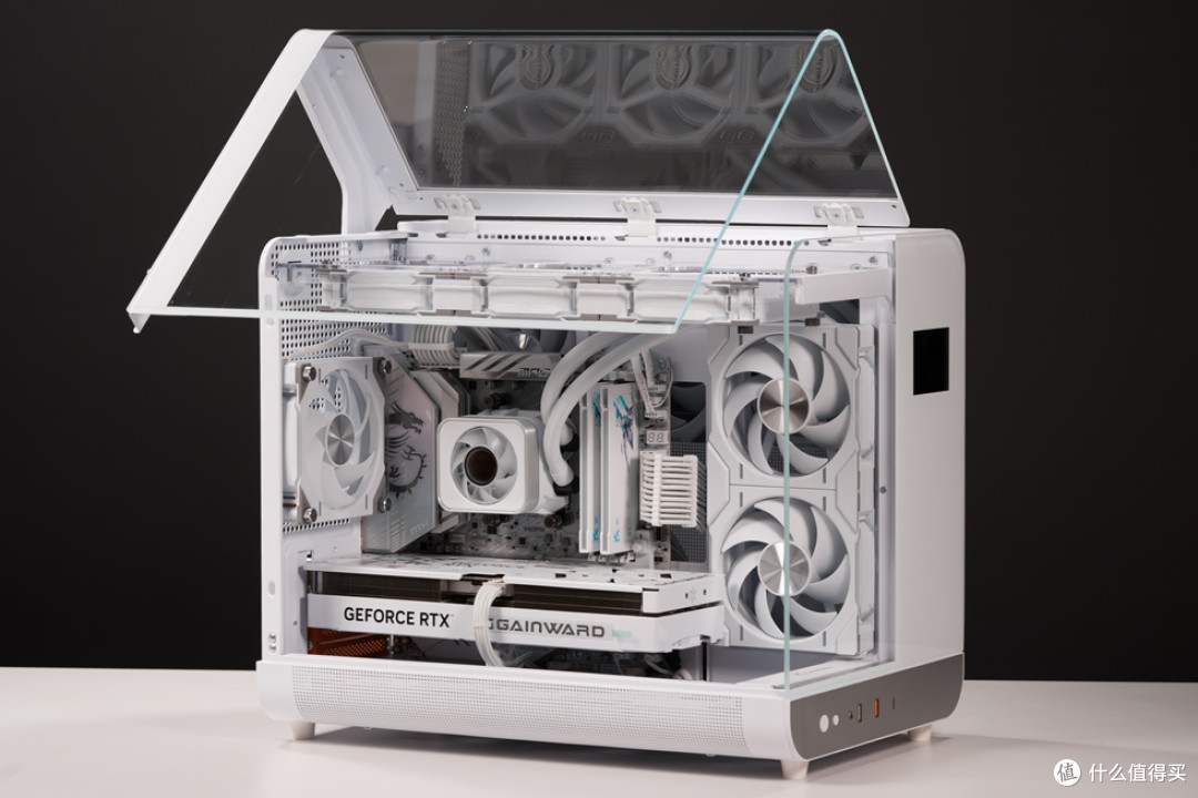 幻 翼_MSI B850M TI MAX_耕升RTX 5070Ti 踏雪_阿斯加特BRAGIxROG