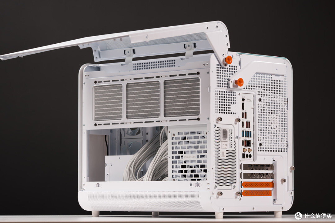 幻 翼_MSI B850M TI MAX_耕升RTX 5070Ti 踏雪_阿斯加特BRAGIxROG