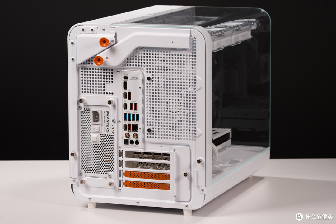 幻 翼_MSI B850M TI MAX_耕升RTX 5070Ti 踏雪_阿斯加特BRAGIxROG