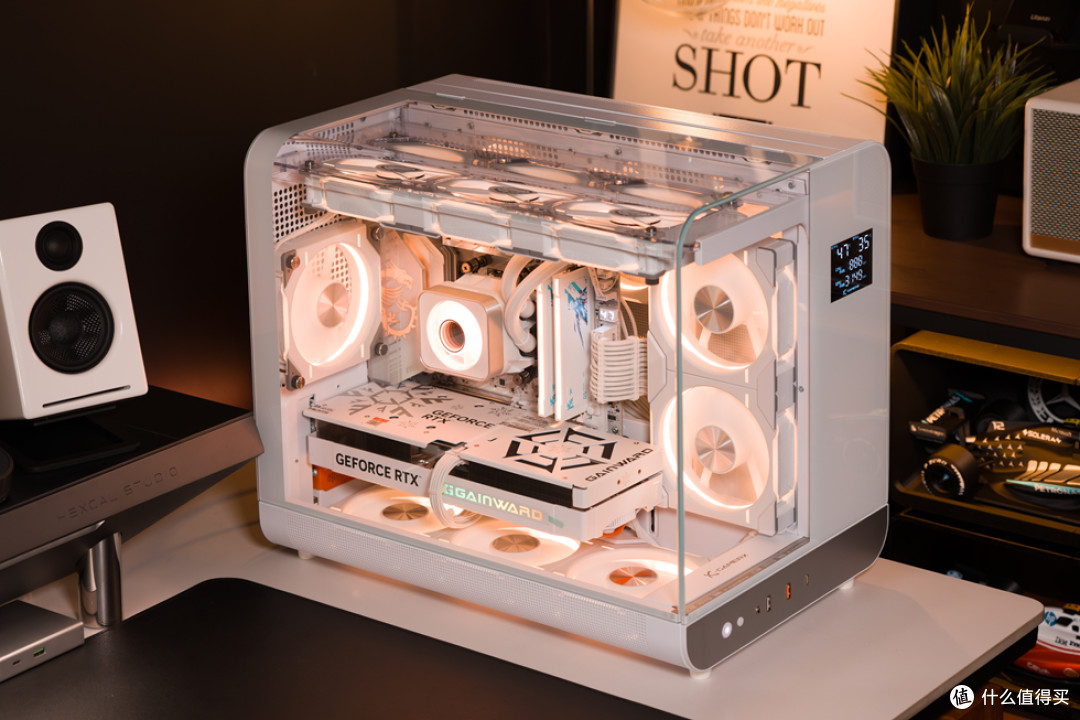 幻 翼_MSI B850M TI MAX_耕升RTX 5070Ti 踏雪_阿斯加特BRAGIxROG
