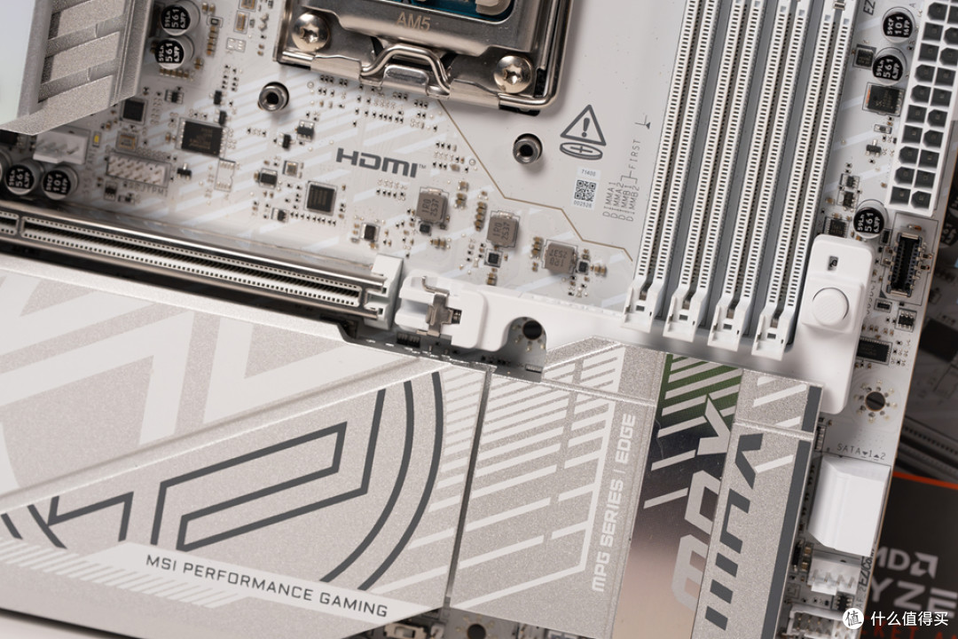 幻 翼_MSI B850M TI MAX_耕升RTX 5070Ti 踏雪_阿斯加特BRAGIxROG