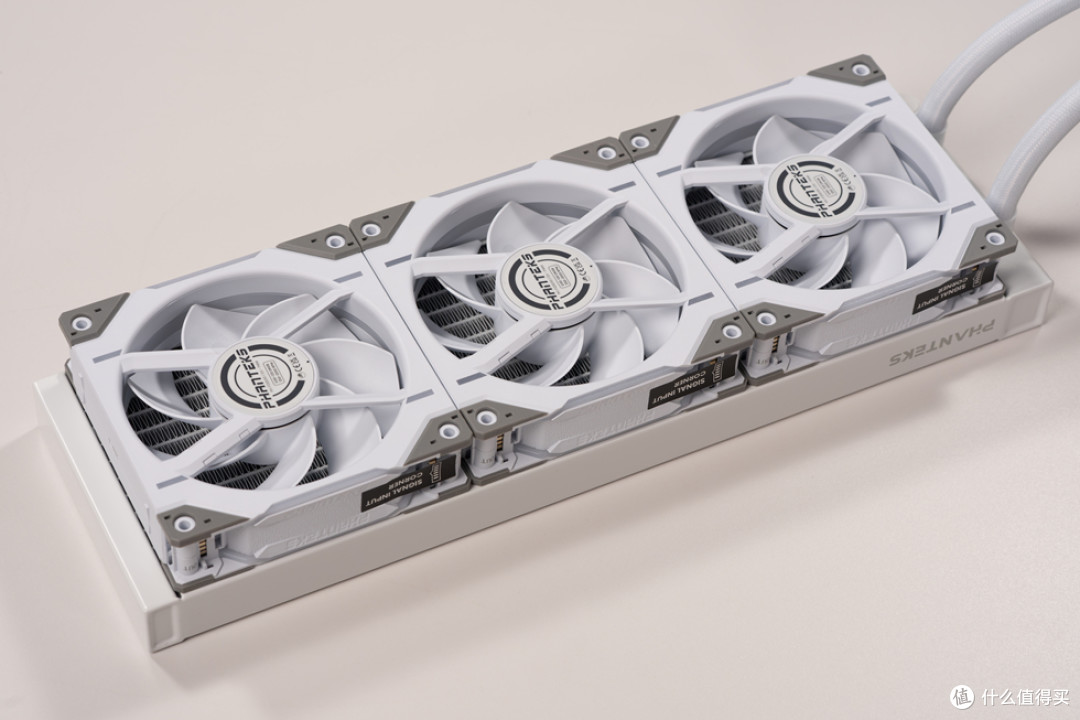 幻 翼_MSI B850M TI MAX_耕升RTX 5070Ti 踏雪_阿斯加特BRAGIxROG
