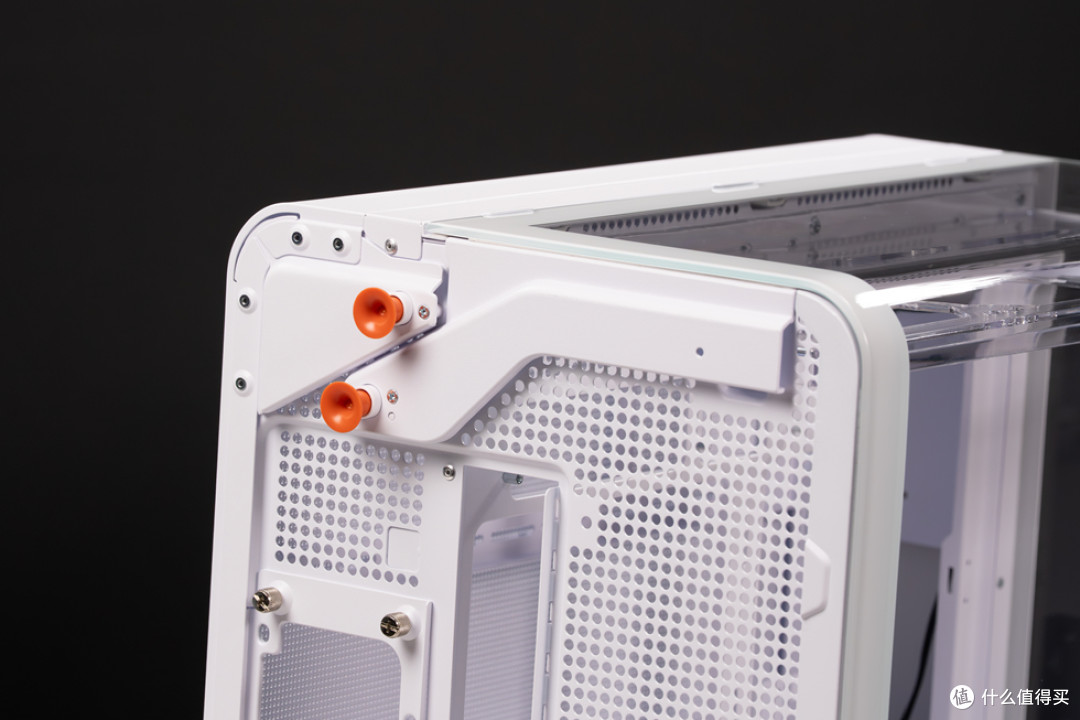 幻 翼_MSI B850M TI MAX_耕升RTX 5070Ti 踏雪_阿斯加特BRAGIxROG