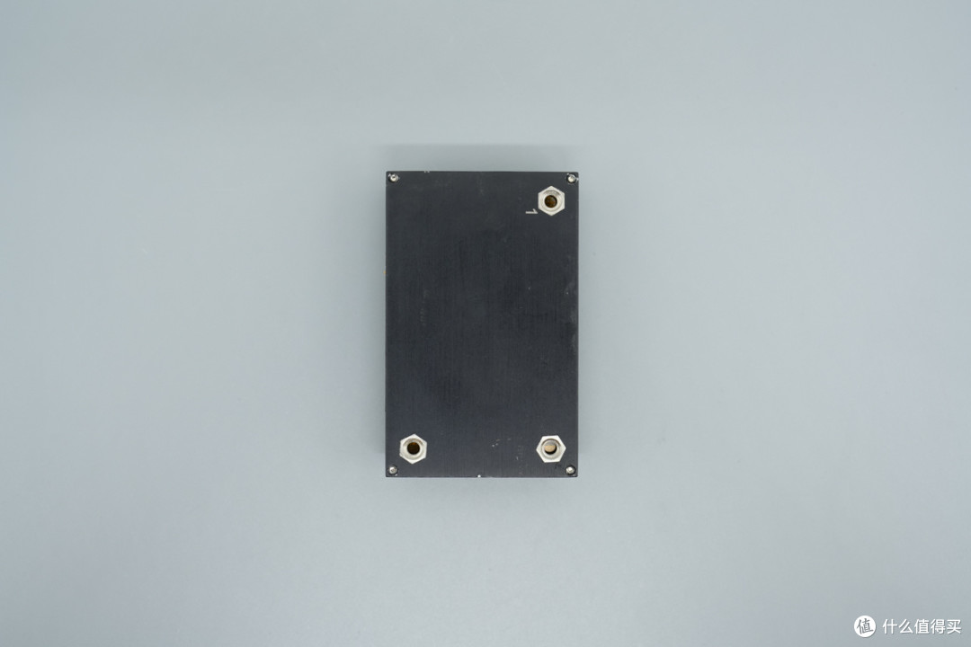台达 864W 1/4 砖 IBC 电源模块Q50SN12072RNDHQ方案解析