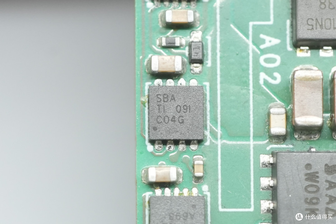 台达 864W 1/4 砖 IBC 电源模块Q50SN12072RNDHQ方案解析