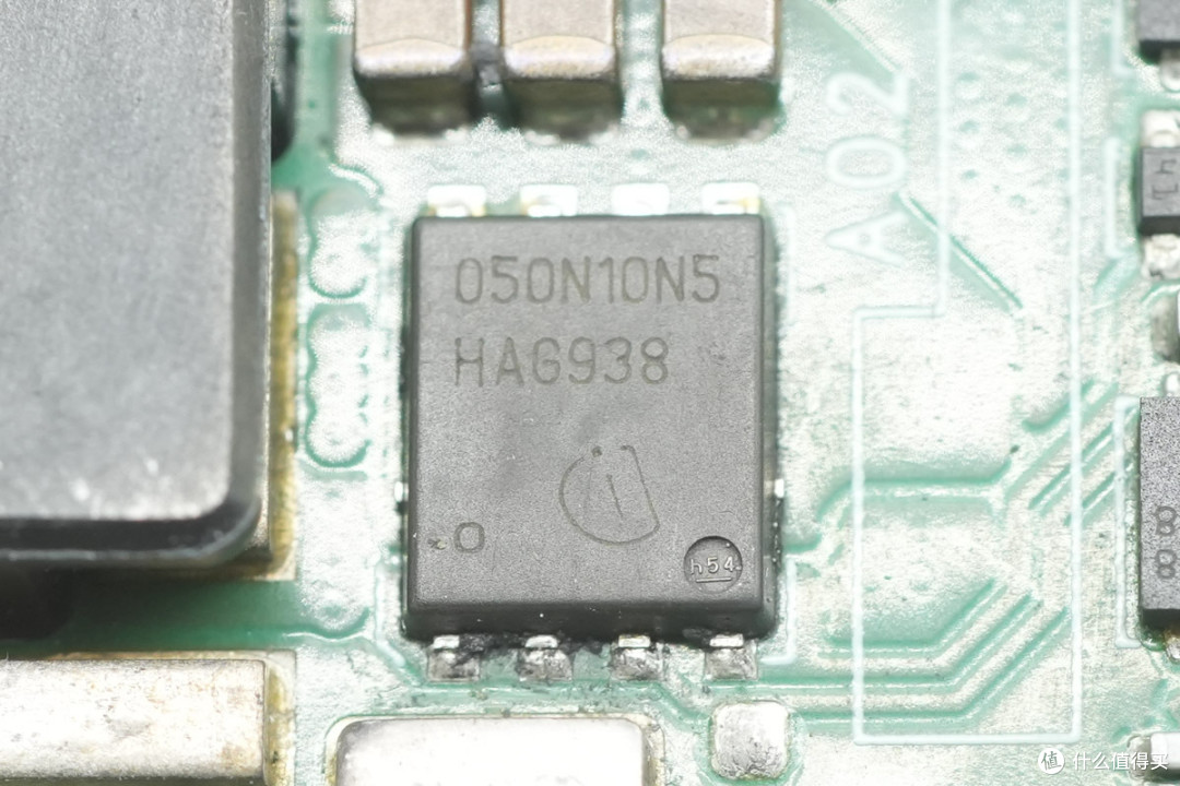 台达 864W 1/4 砖 IBC 电源模块Q50SN12072RNDHQ方案解析
