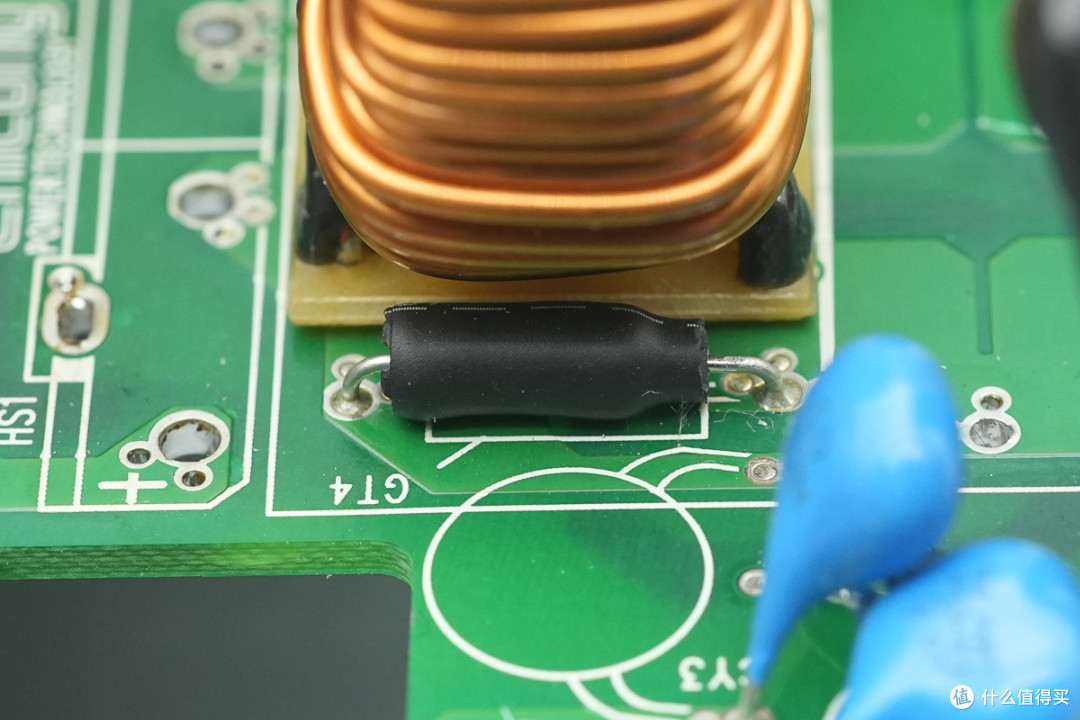 白金牌能效认证，群光800W CRPS碳化硅服务器电源拆解