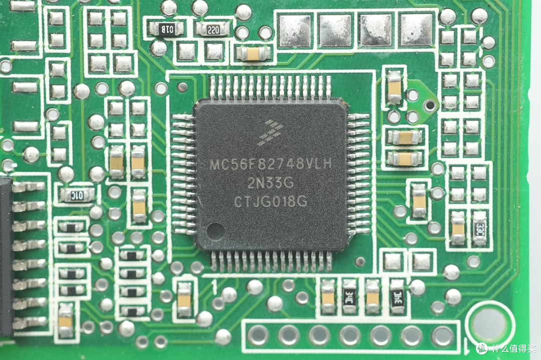 白金牌能效认证，群光800W CRPS碳化硅服务器电源拆解