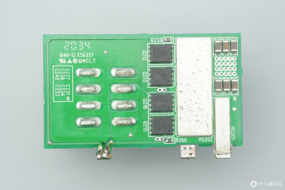 白金牌能效认证，群光800W CRPS碳化硅服务器电源拆解