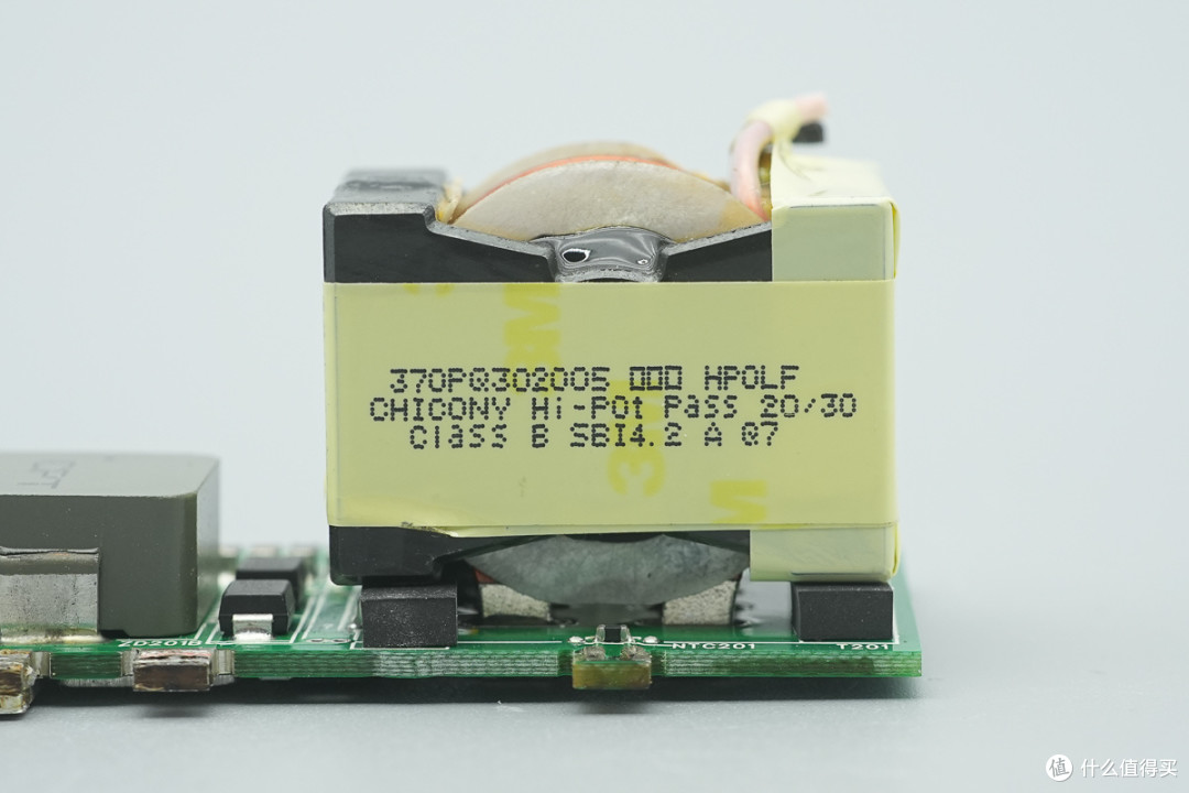 白金牌能效认证，群光800W CRPS碳化硅服务器电源拆解