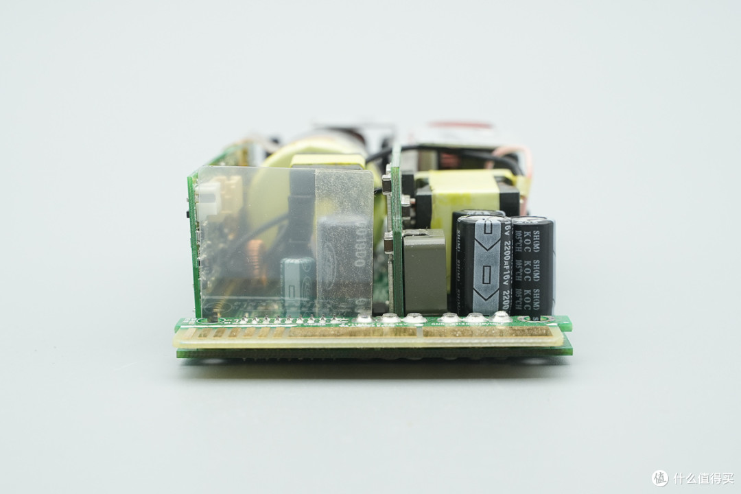 白金牌能效认证，群光800W CRPS碳化硅服务器电源拆解