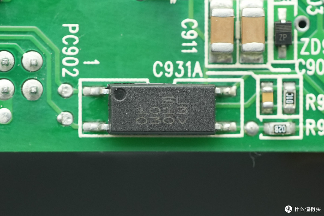 白金牌能效认证，群光800W CRPS碳化硅服务器电源拆解