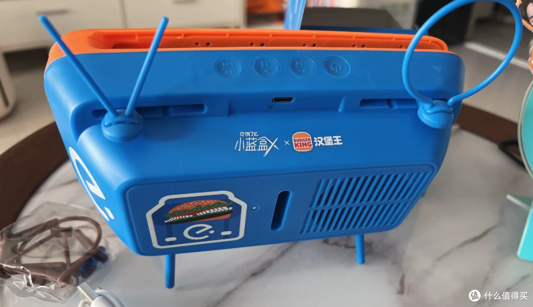 汉堡王联名蓝牙音箱小电视，当年买不到的限量款，现在二手鱼19元