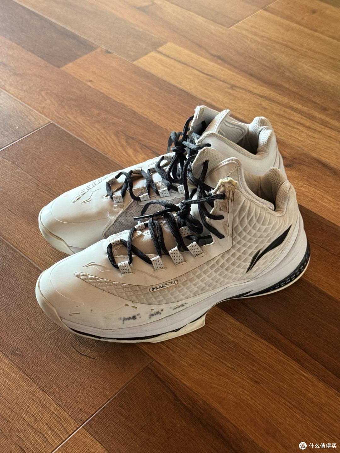 「五双」穿破洞了都不舍得扔掉的Air Jordan