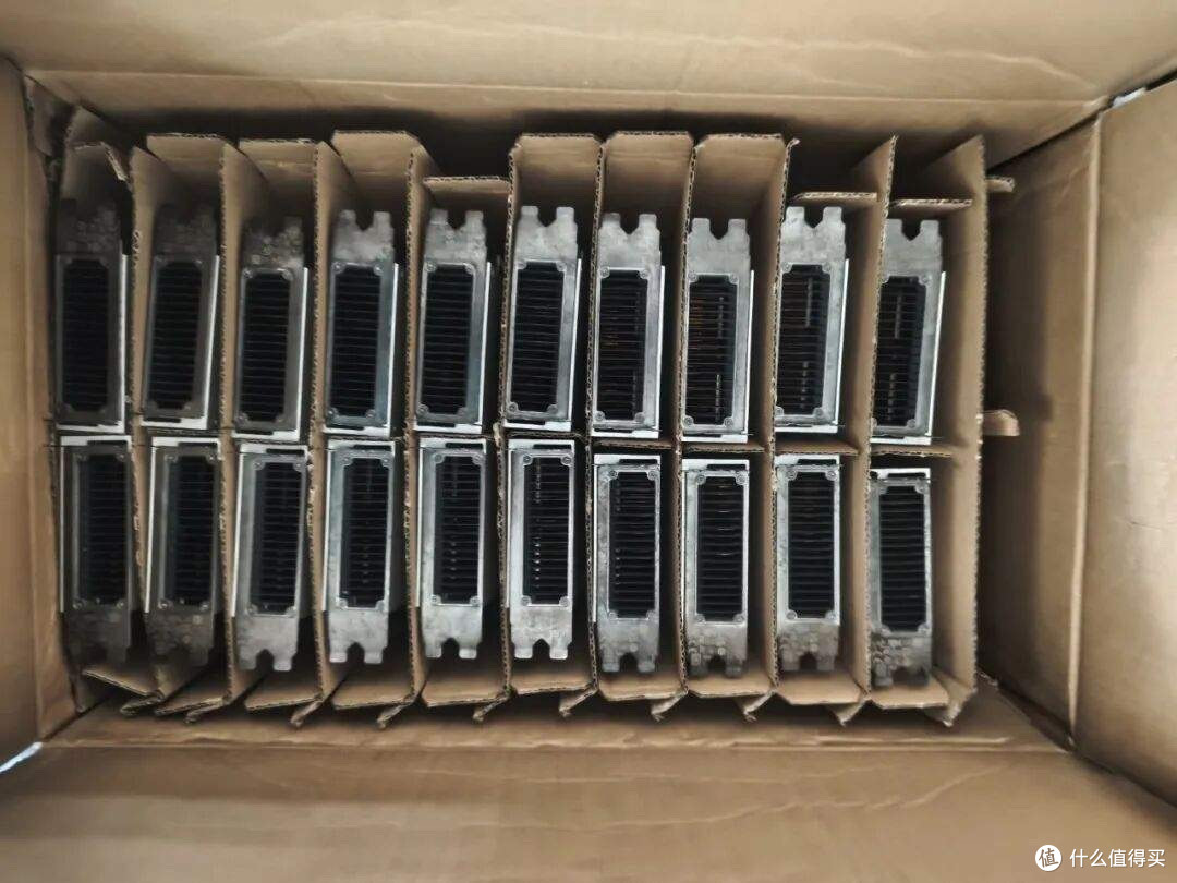 大量英伟达170HX矿渣显卡涌入咸鱼,贩子包显存破解64G显存容量