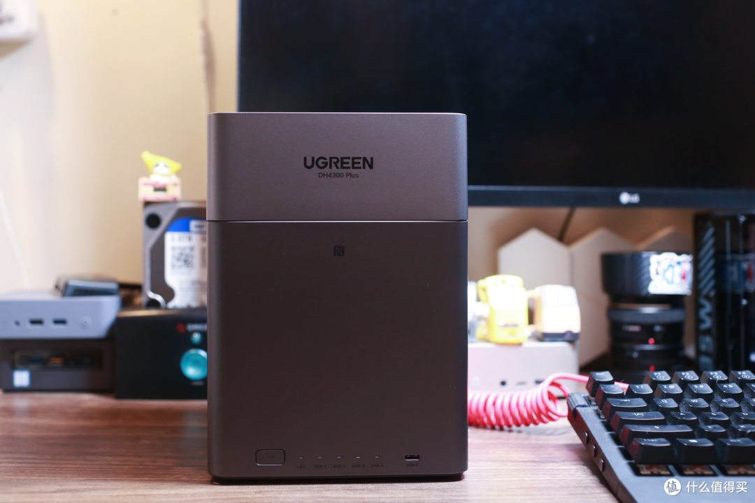 家庭数据存储首选!绿联DH4300 Plus,ARM架构的四盘位NAS