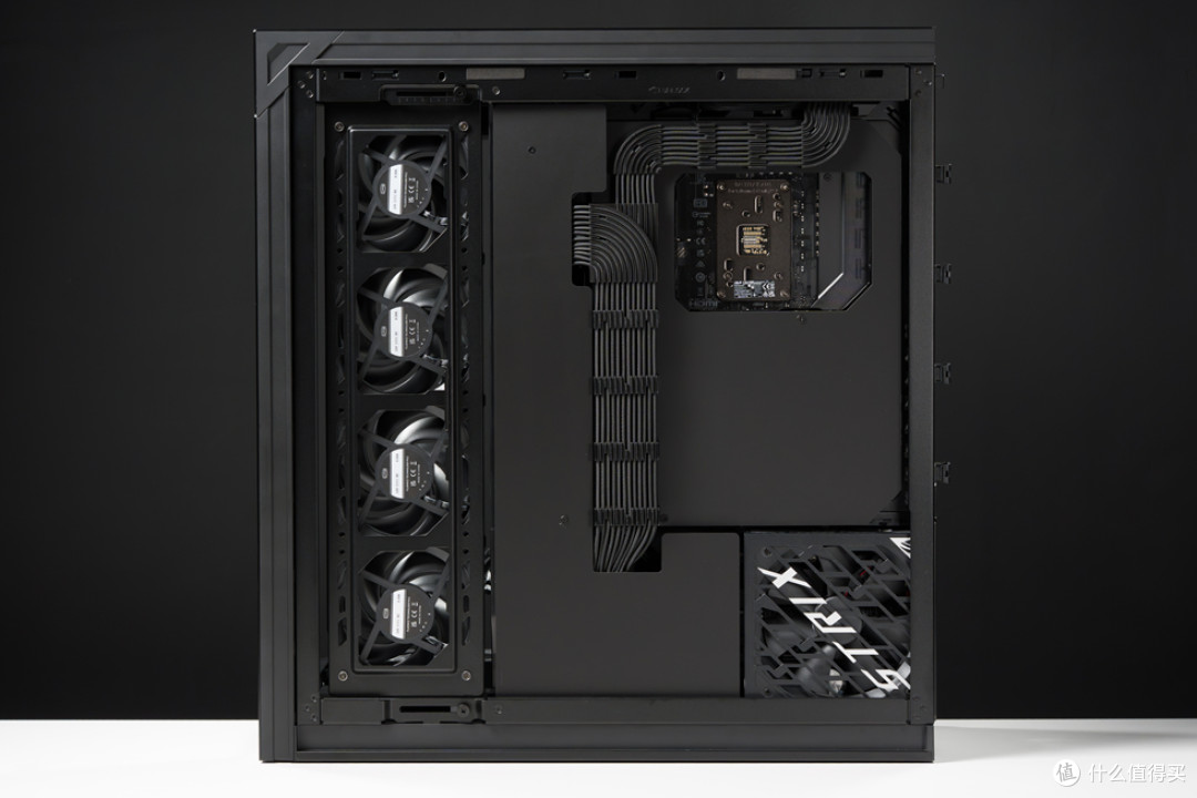 ROGxEVANGELION02(ROG Cronox_X870E DARK HERO_ASTRAL RTX 5080)