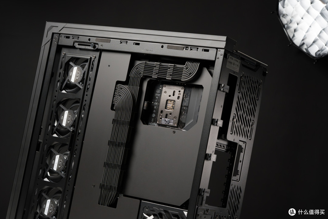 ROGxEVANGELION02(ROG Cronox_X870E DARK HERO_ASTRAL RTX 5080)