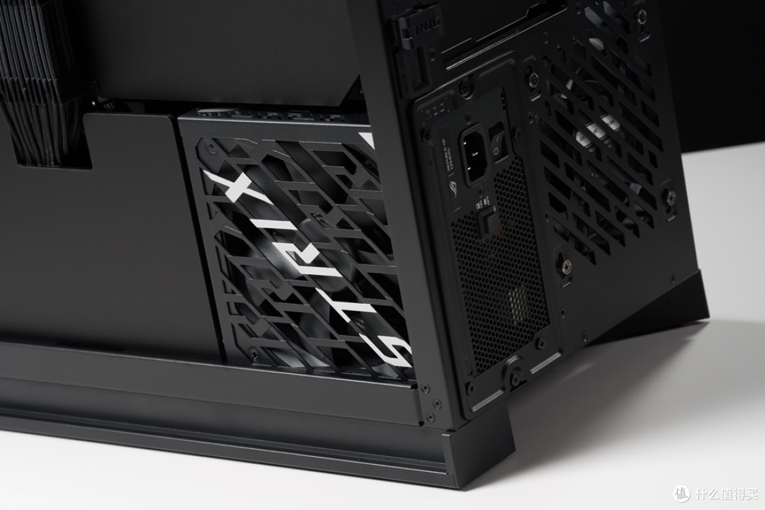 ROGxEVANGELION02(ROG Cronox_X870E DARK HERO_ASTRAL RTX 5080)