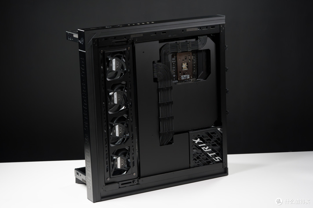 ROGxEVANGELION02(ROG Cronox_X870E DARK HERO_ASTRAL RTX 5080)
