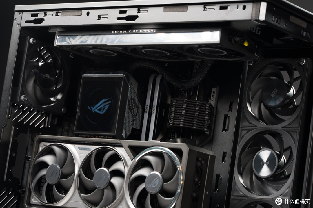 ROGxEVANGELION02(ROG Cronox_X870E DARK HERO_ASTRAL RTX 5080)