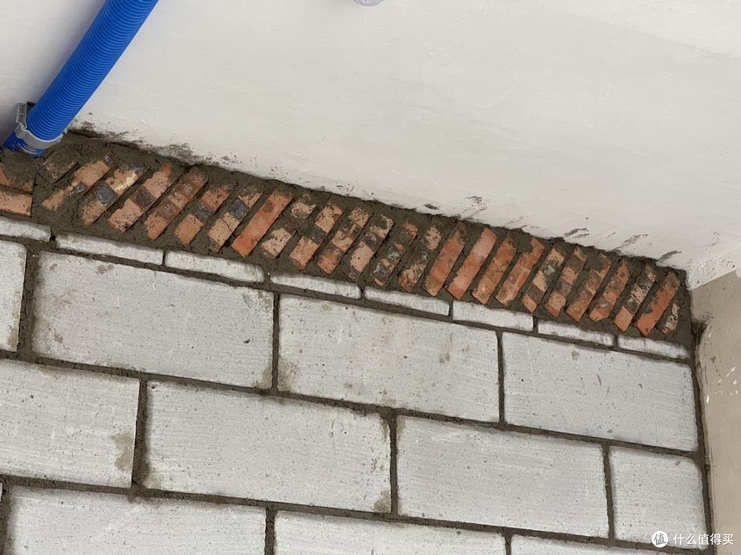 墙不牢一推就倒？隔音差没有隐私？新建墙体一坑接一坑