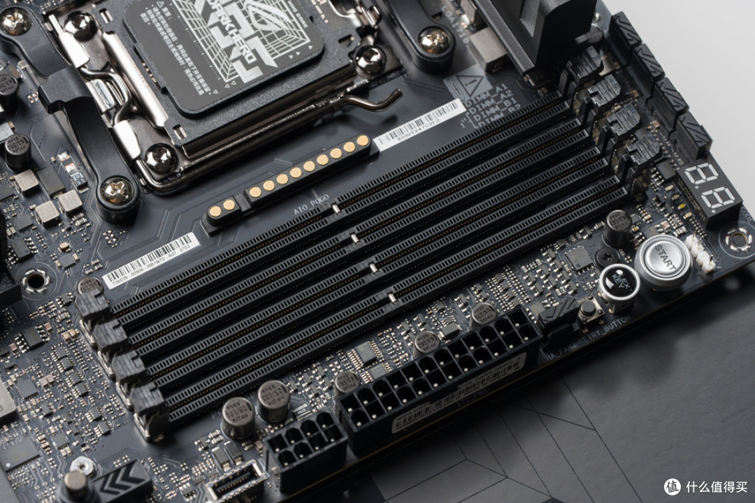 ROGxEVANGELION02(ROG Cronox_X870E DARK HERO_ASTRAL RTX 5080)