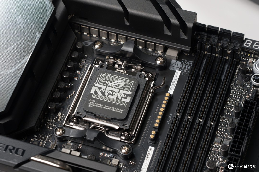 ROGxEVANGELION02(ROG Cronox_X870E DARK HERO_ASTRAL RTX 5080)