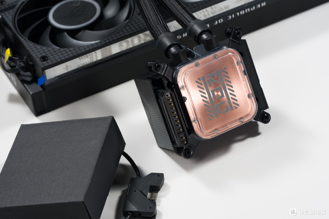 ROGxEVANGELION02(ROG Cronox_X870E DARK HERO_ASTRAL RTX 5080)