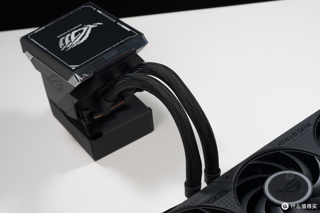 ROGxEVANGELION02(ROG Cronox_X870E DARK HERO_ASTRAL RTX 5080)