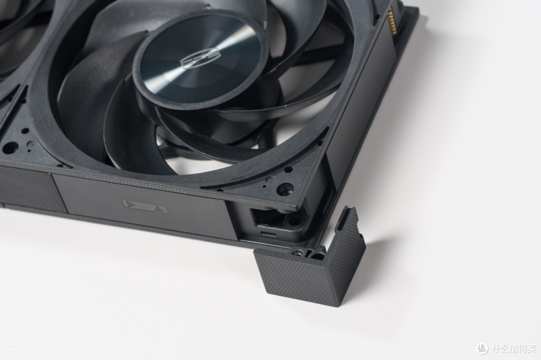 ROGxEVANGELION02(ROG Cronox_X870E DARK HERO_ASTRAL RTX 5080)
