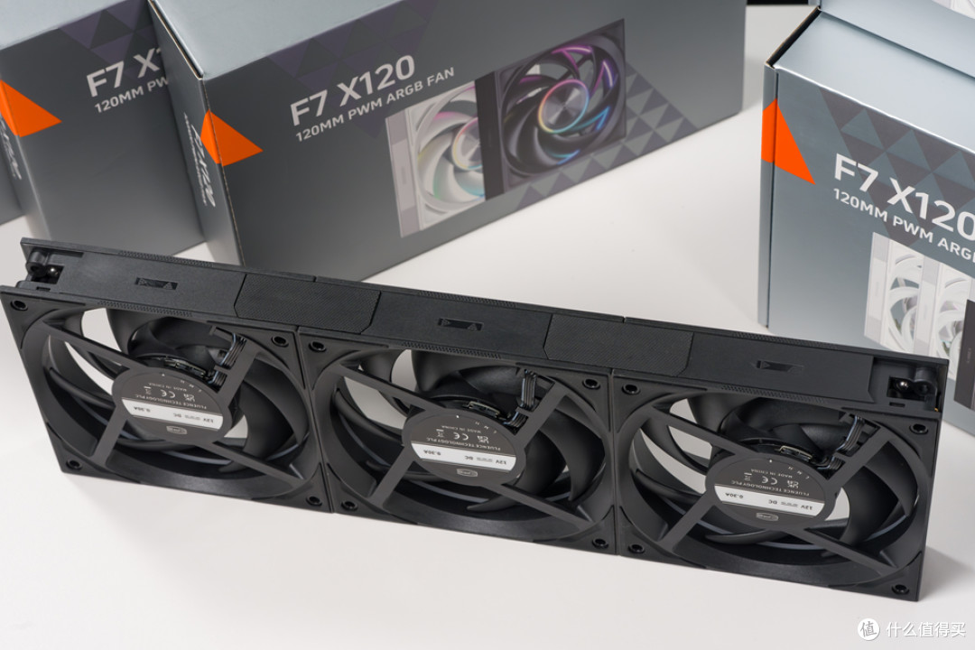 ROGxEVANGELION02(ROG Cronox_X870E DARK HERO_ASTRAL RTX 5080)