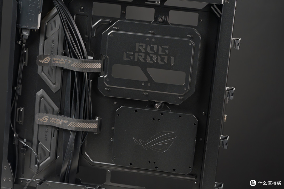 ROGxEVANGELION02(ROG Cronox_X870E DARK HERO_ASTRAL RTX 5080)