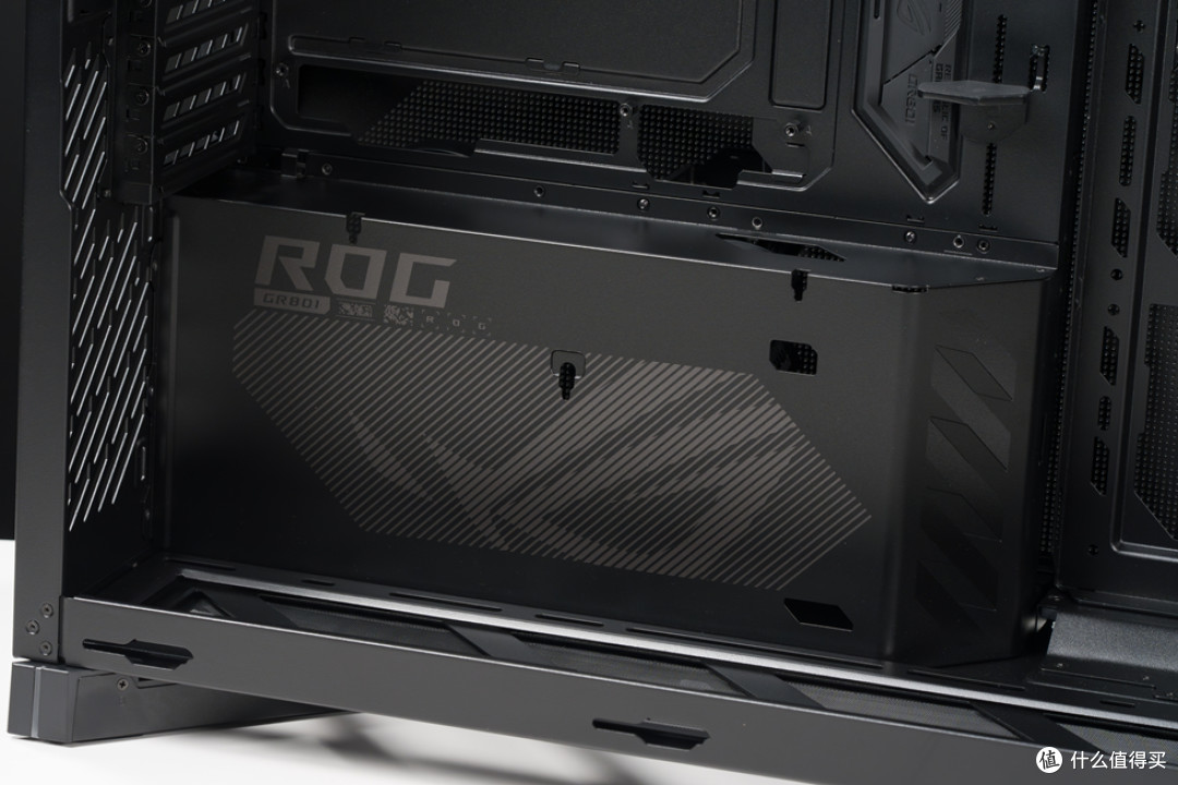 ROGxEVANGELION02(ROG Cronox_X870E DARK HERO_ASTRAL RTX 5080)