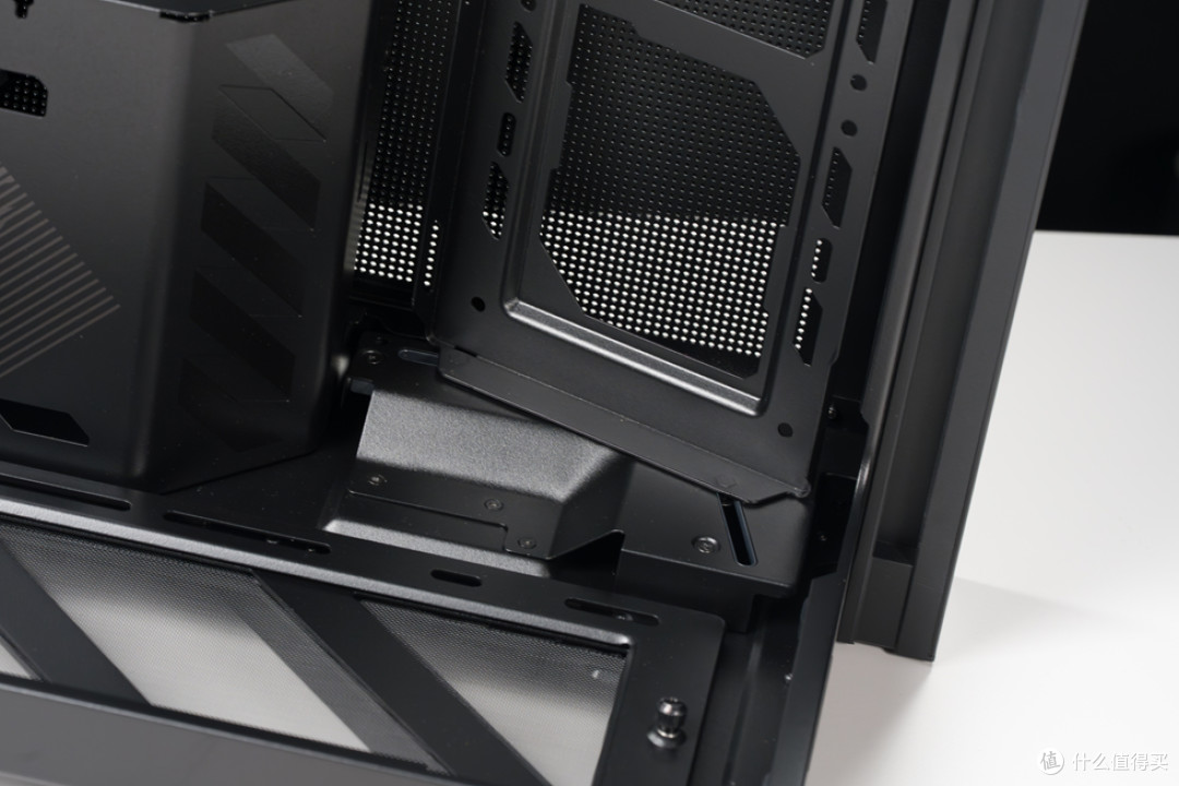 ROGxEVANGELION02(ROG Cronox_X870E DARK HERO_ASTRAL RTX 5080)