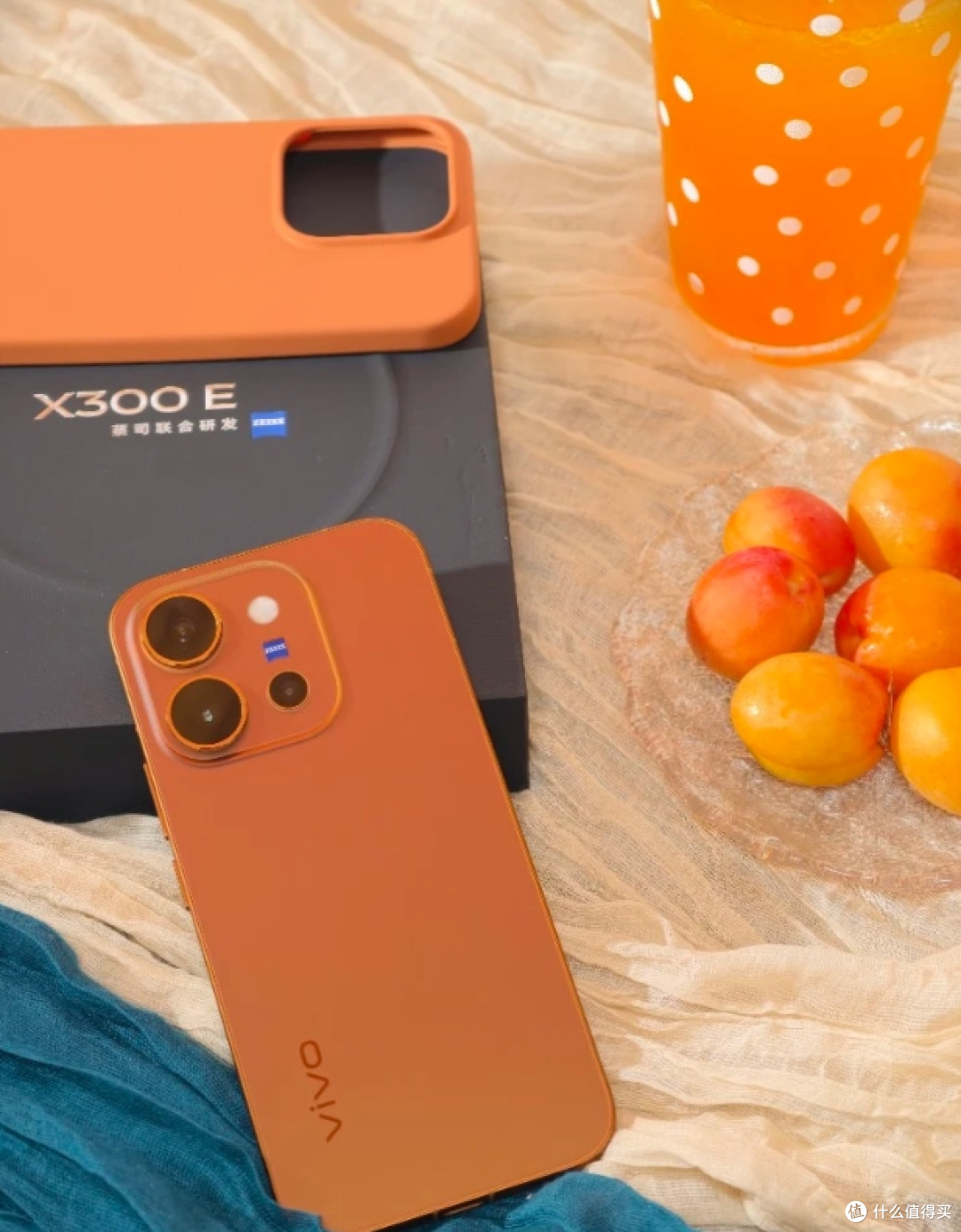 中端比旗舰贵319元,vivo X300E对比X300, 需求匹配才是关键