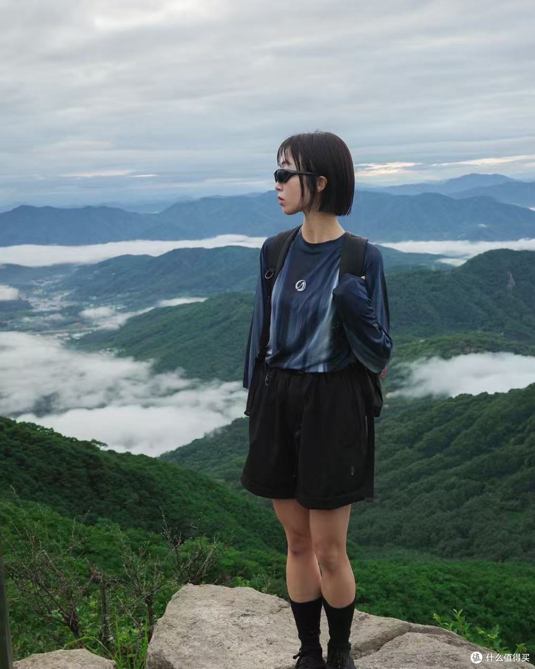 家人们，有没有人告诉我：为啥年轻都往山里走呢？