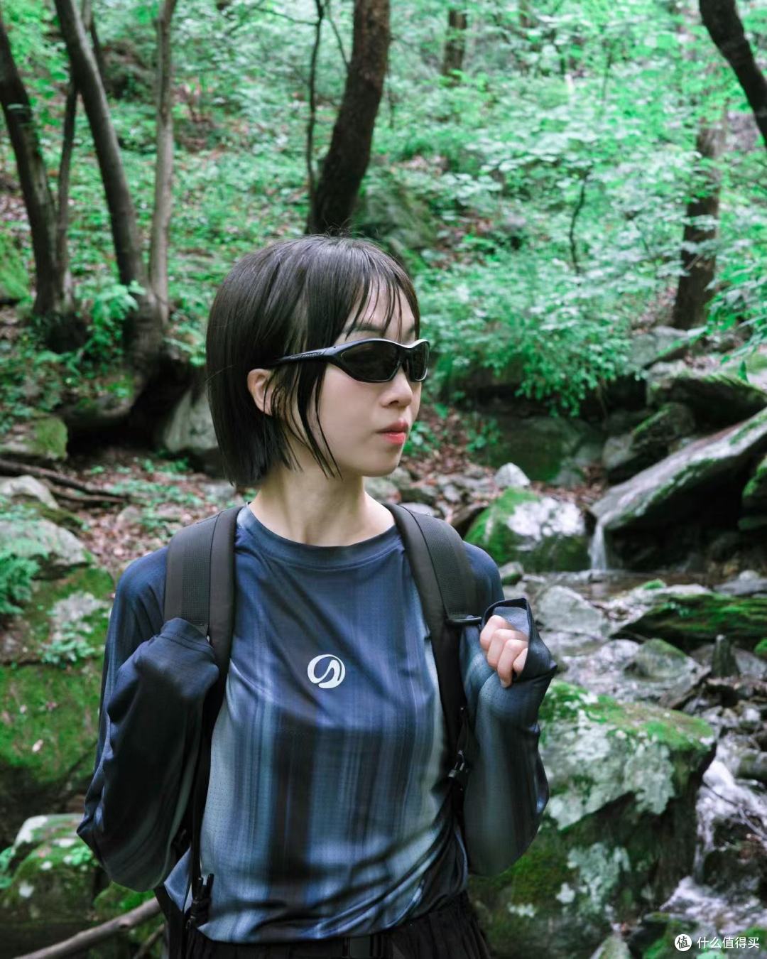 家人们，有没有人告诉我：为啥年轻都往山里走呢？