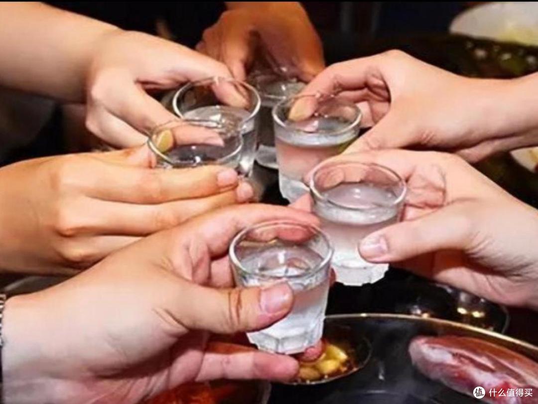 老话说 “川酒甲天下”,这4款老牌 口粮酒,平价口感好,很良心