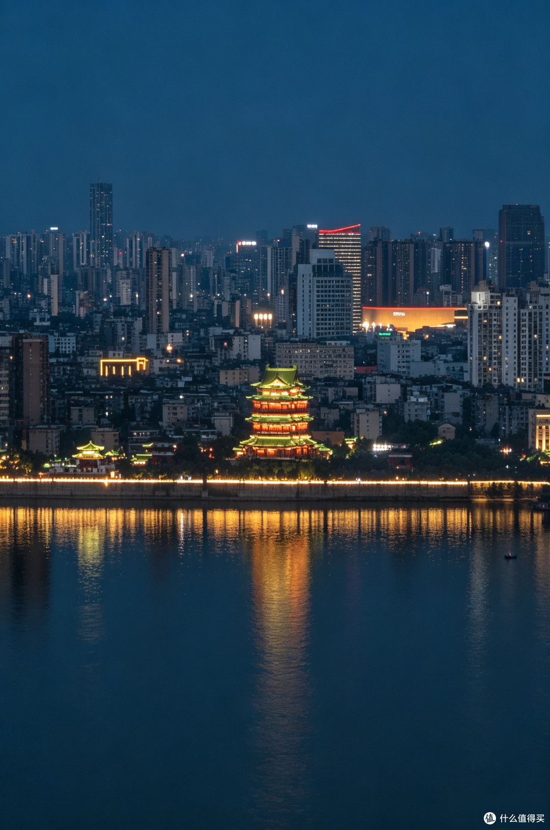 别再拍游客照了！航拍+地面双机位解锁滕王阁古今同框