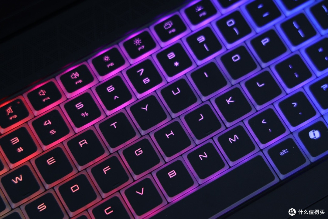 大显存重塑游戏与创作边界 HyperX 暗影精灵 MAX测评