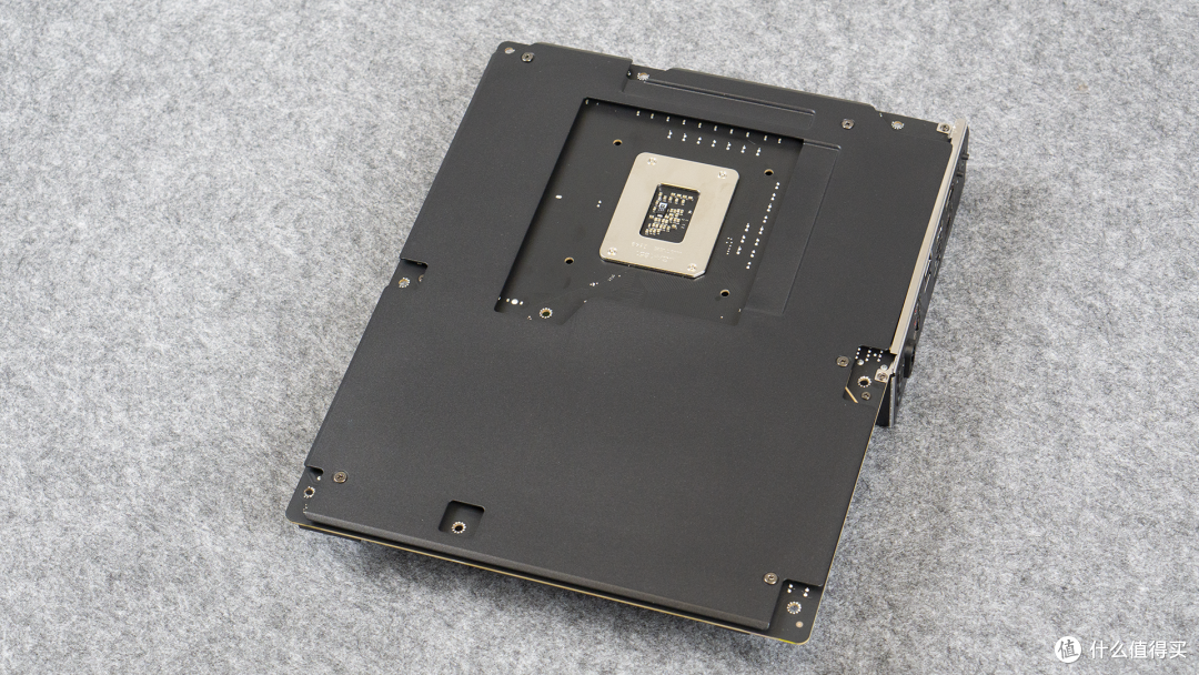 不只是堆料,更是体验升级:技嘉 Z890 小雕 DUO X装机体验分享!