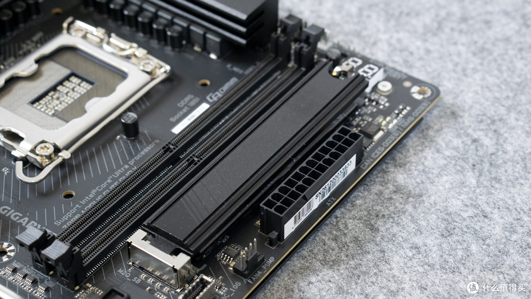 不只是堆料,更是体验升级:技嘉 Z890 小雕 DUO X装机体验分享!